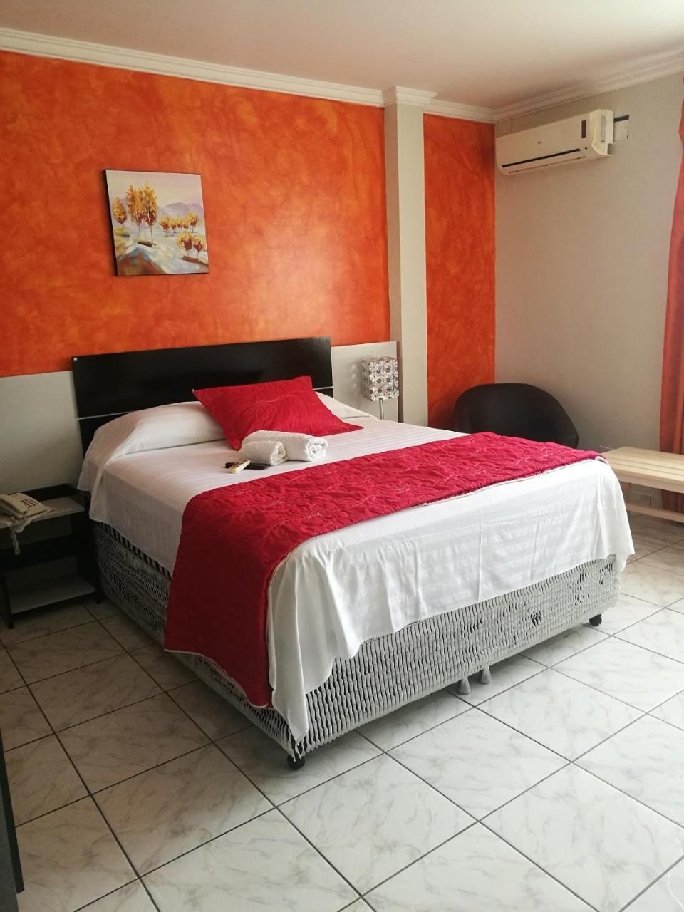 קוביחה Dorado Hotel מראה חיצוני תמונה